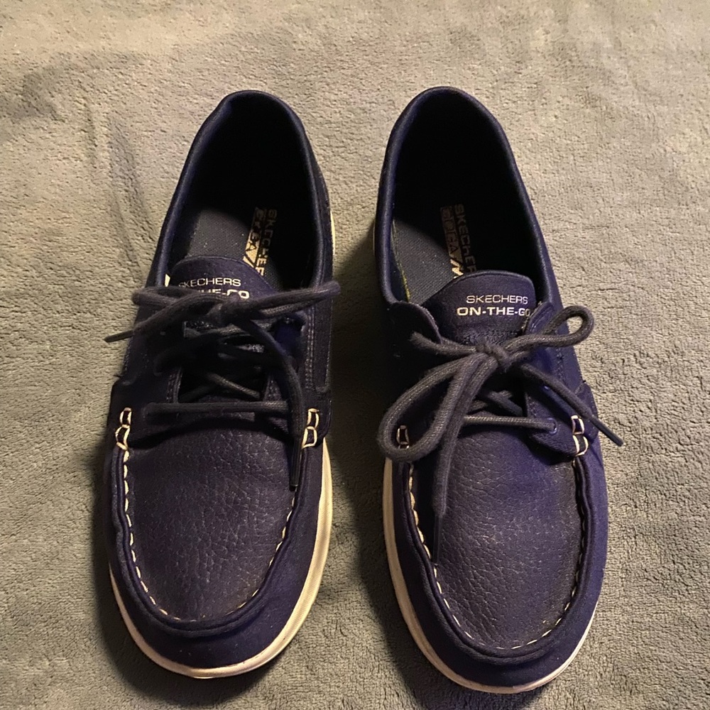 Skechers Onthe Go women’s slip on shoes